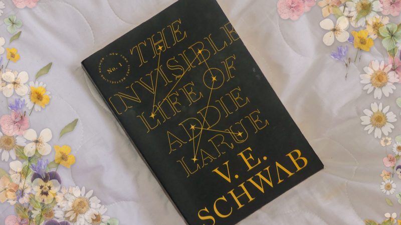 Rezension: „The Invisible Life of Addie LaRue“ von V.E. Schwab